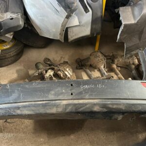 Parachoque trasero Ssangyong Stavic